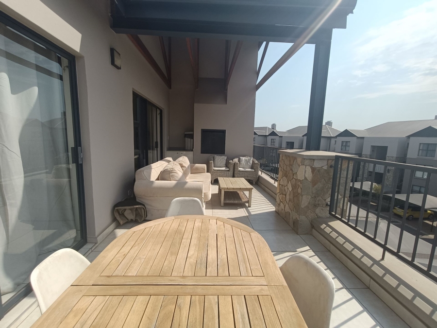 2 Bedroom Property for Sale in The Polofields Gauteng