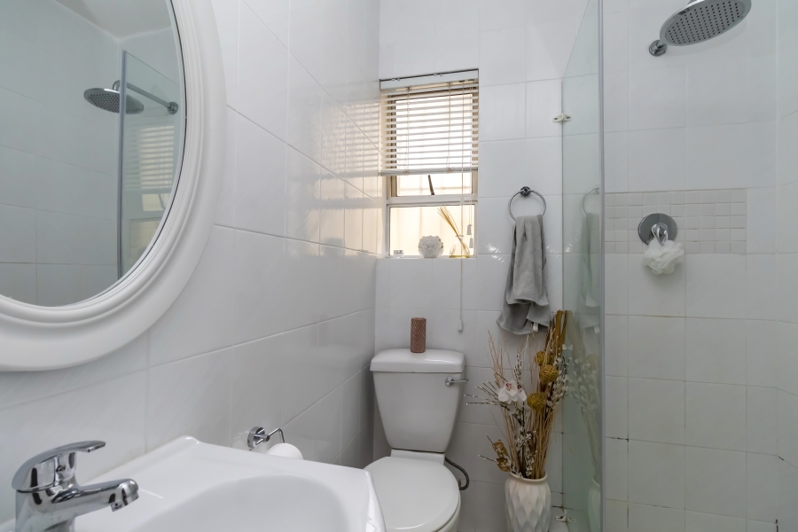 2 Bedroom Property for Sale in Morningside Gauteng