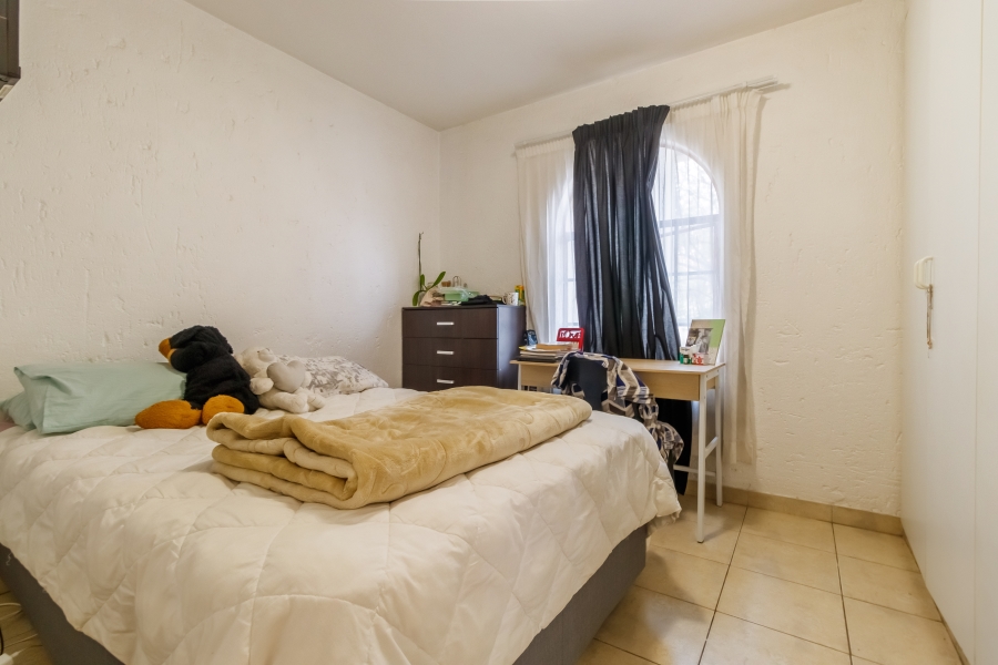 3 Bedroom Property for Sale in Vorna Valley Gauteng