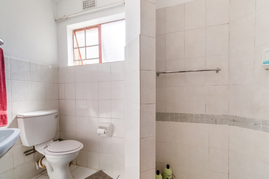 3 Bedroom Property for Sale in Vorna Valley Gauteng