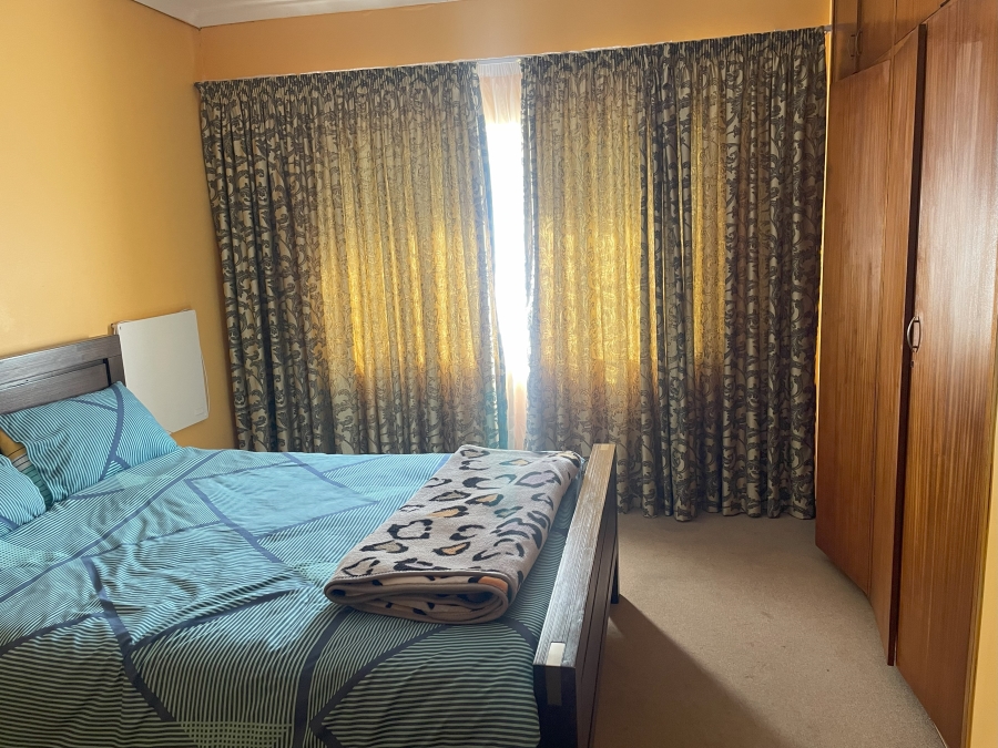 8 Bedroom Property for Sale in Waterkloof Ridge Gauteng