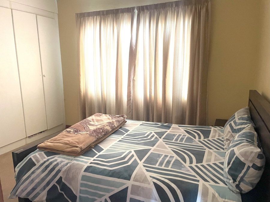 8 Bedroom Property for Sale in Waterkloof Ridge Gauteng