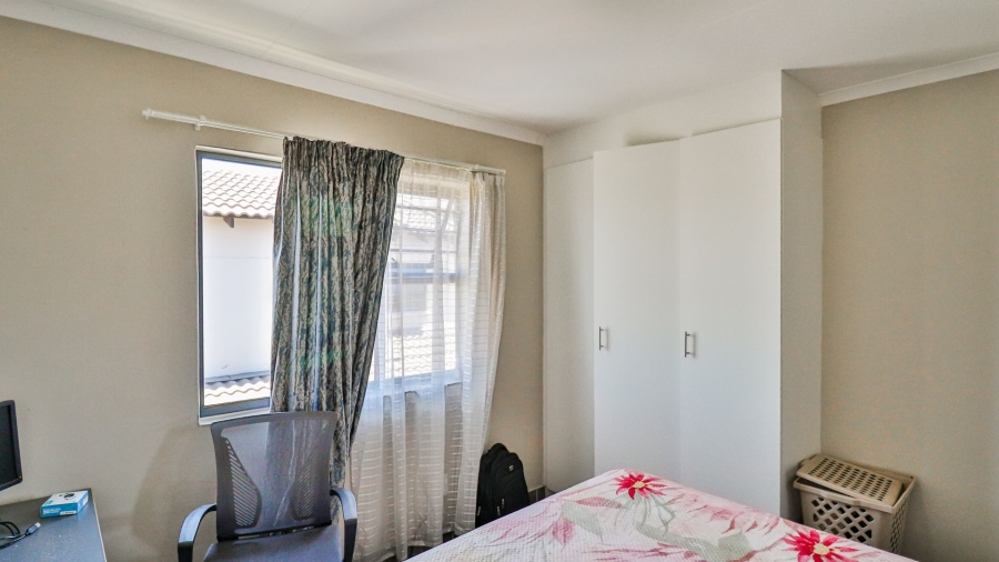 3 Bedroom Property for Sale in Summerset Gauteng