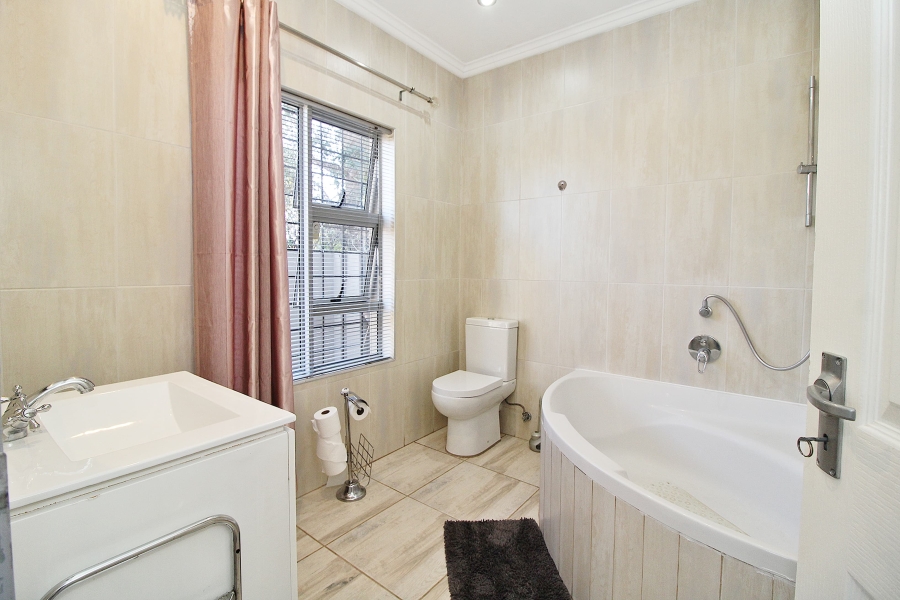 3 Bedroom Property for Sale in Solheim Gauteng