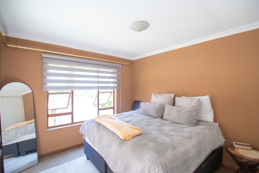 2 Bedroom Property for Sale in Erand Gardens Gauteng