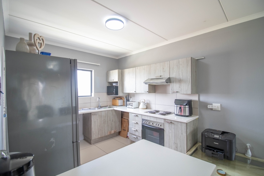3 Bedroom Property for Sale in Erand Gardens Gauteng
