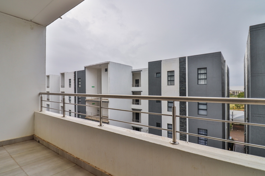 2 Bedroom Property for Sale in Erand Gardens Gauteng