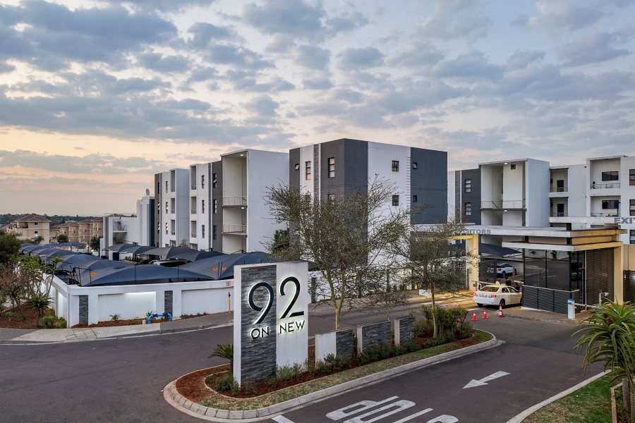 2 Bedroom Property for Sale in Erand Gardens Gauteng