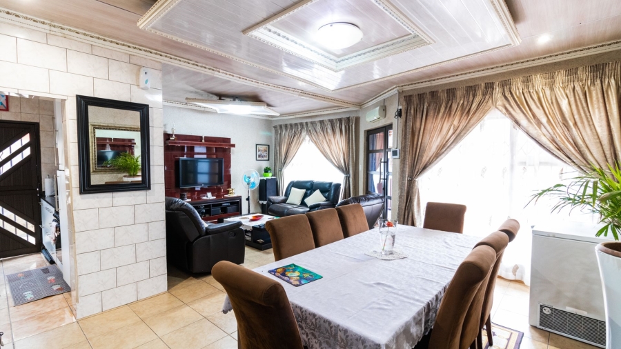 4 Bedroom Property for Sale in Ebony Park Gauteng