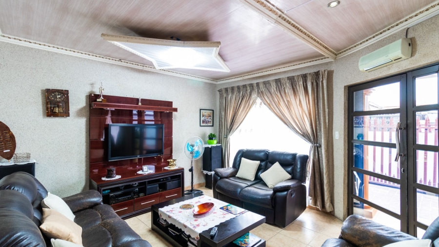 4 Bedroom Property for Sale in Ebony Park Gauteng