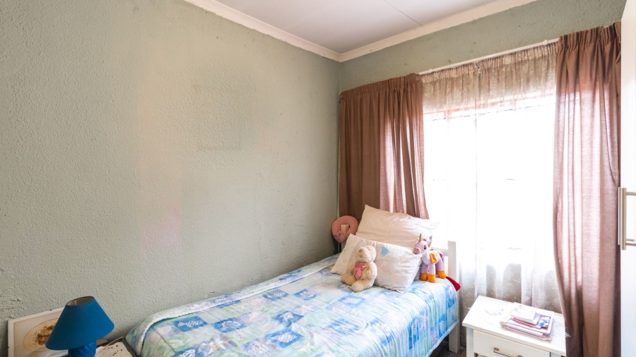 4 Bedroom Property for Sale in Ebony Park Gauteng