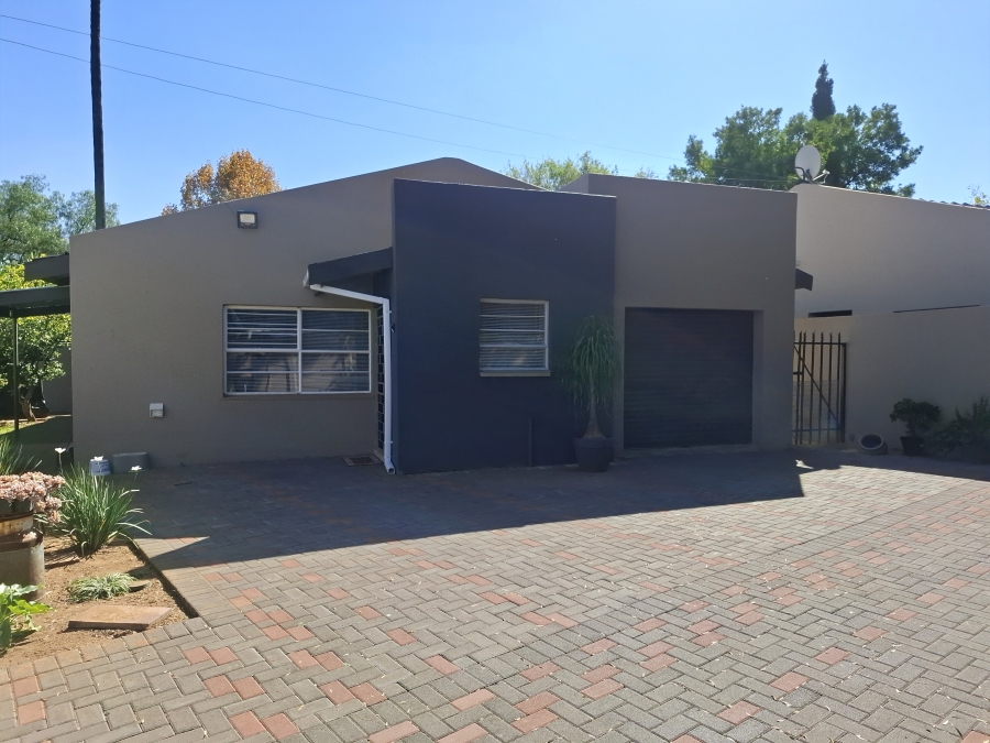 2 Bedroom Property for Sale in Greenhills Gauteng