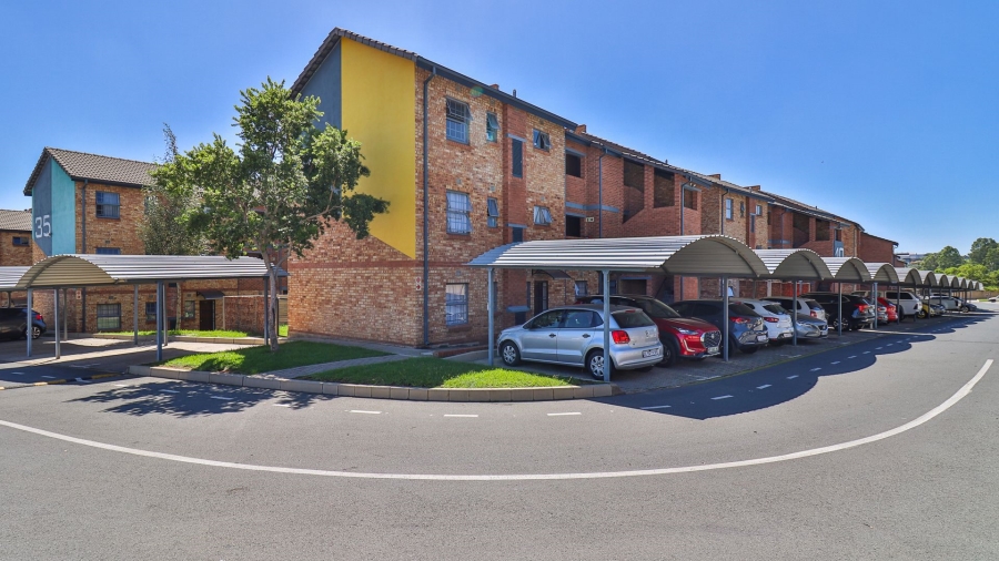 2 Bedroom Property for Sale in Erand Gardens Gauteng