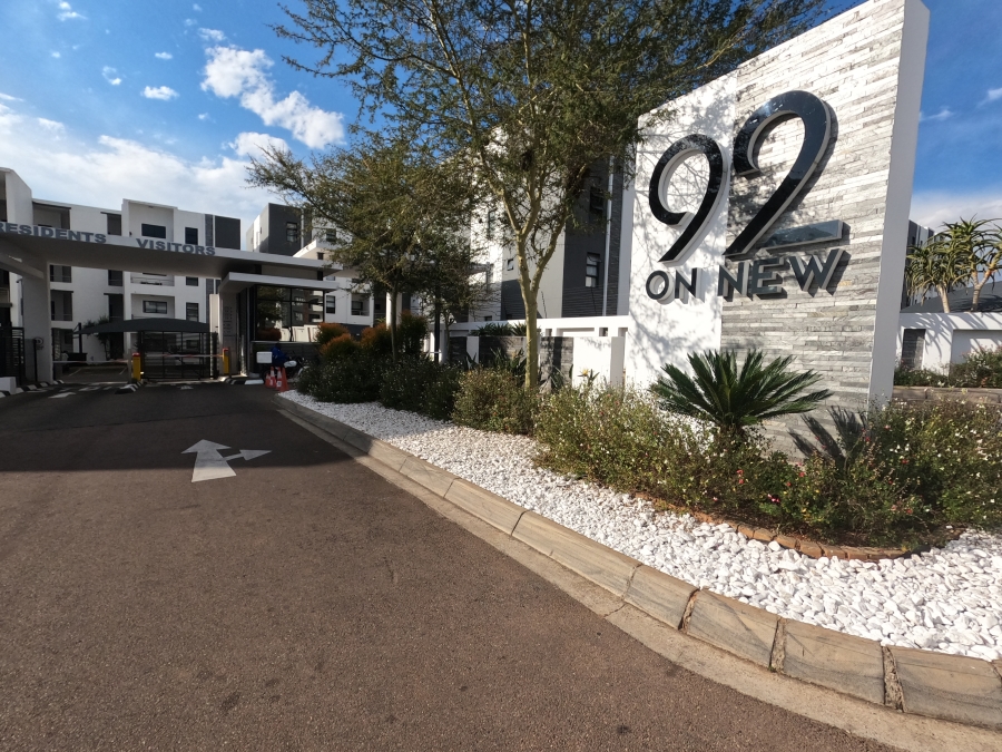 1 Bedroom Property for Sale in Erand Gardens Gauteng
