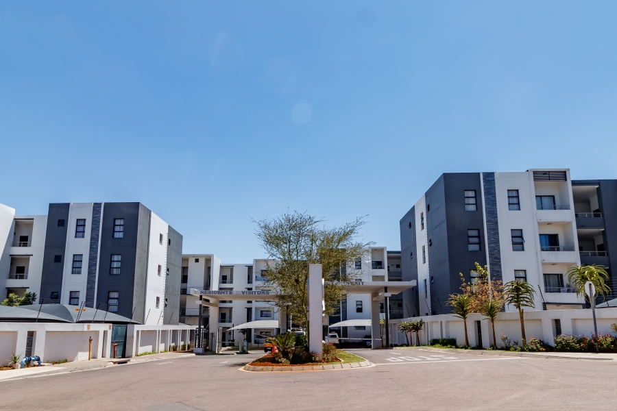 1 Bedroom Property for Sale in Erand Gardens Gauteng