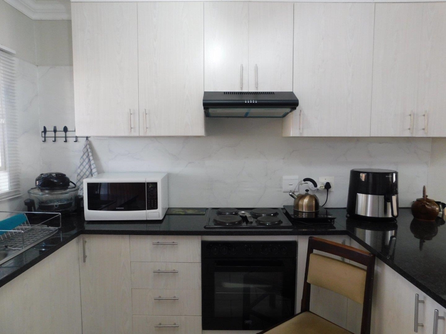 2 Bedroom Property for Sale in Noordheuwel Gauteng