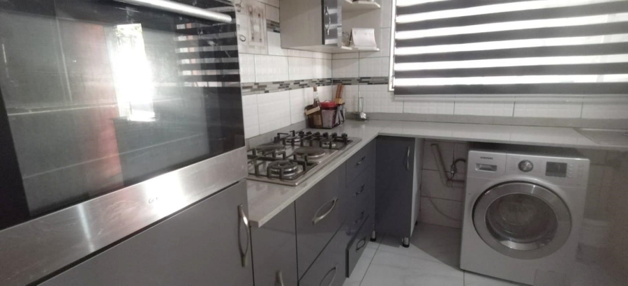 3 Bedroom Property for Sale in Mindalore Gauteng