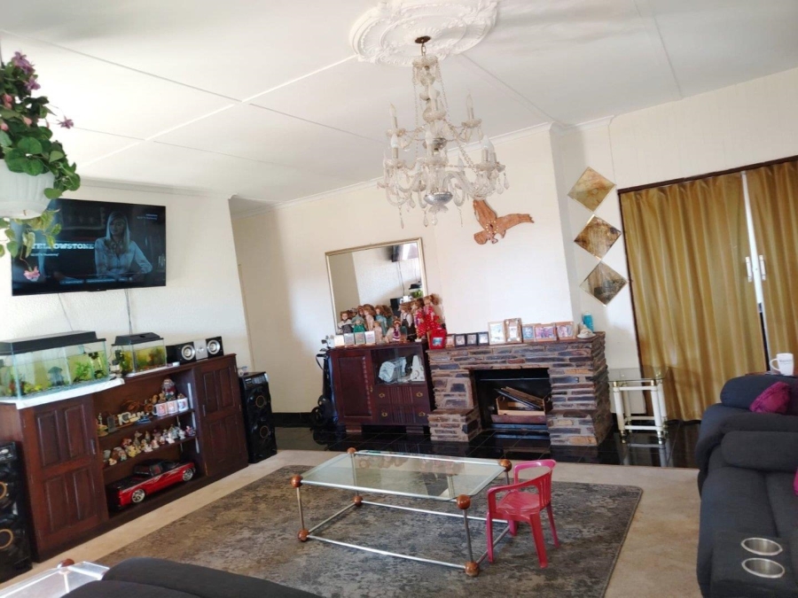 4 Bedroom Property for Sale in Mindalore Gauteng