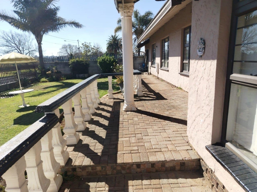 4 Bedroom Property for Sale in Mindalore Gauteng