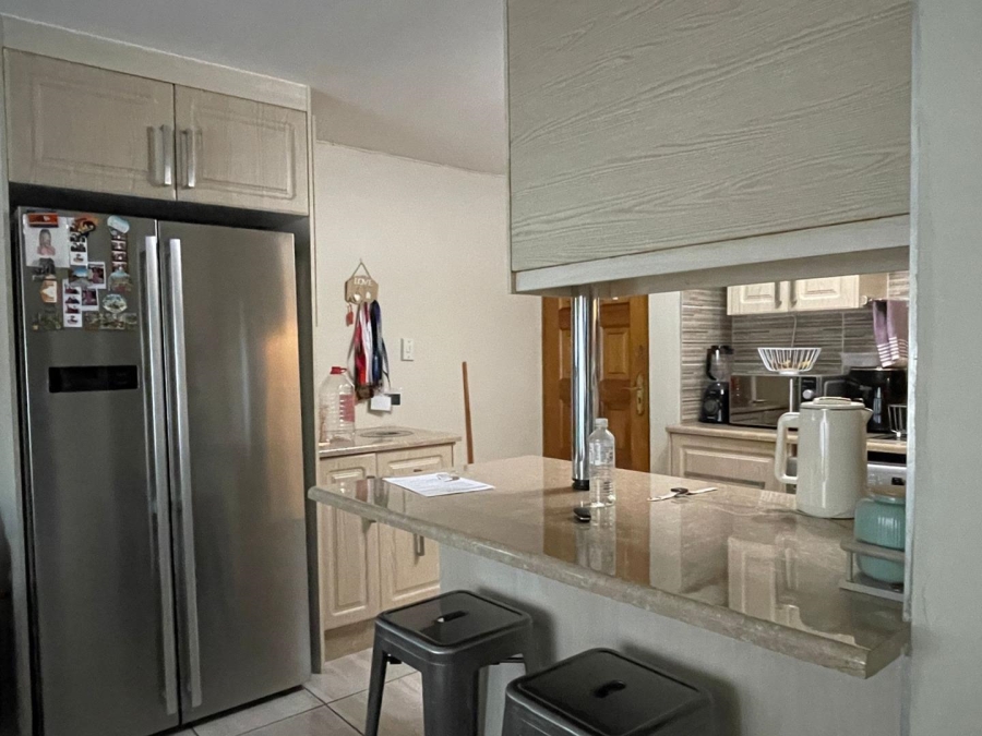 2 Bedroom Property for Sale in Paulshof Gauteng