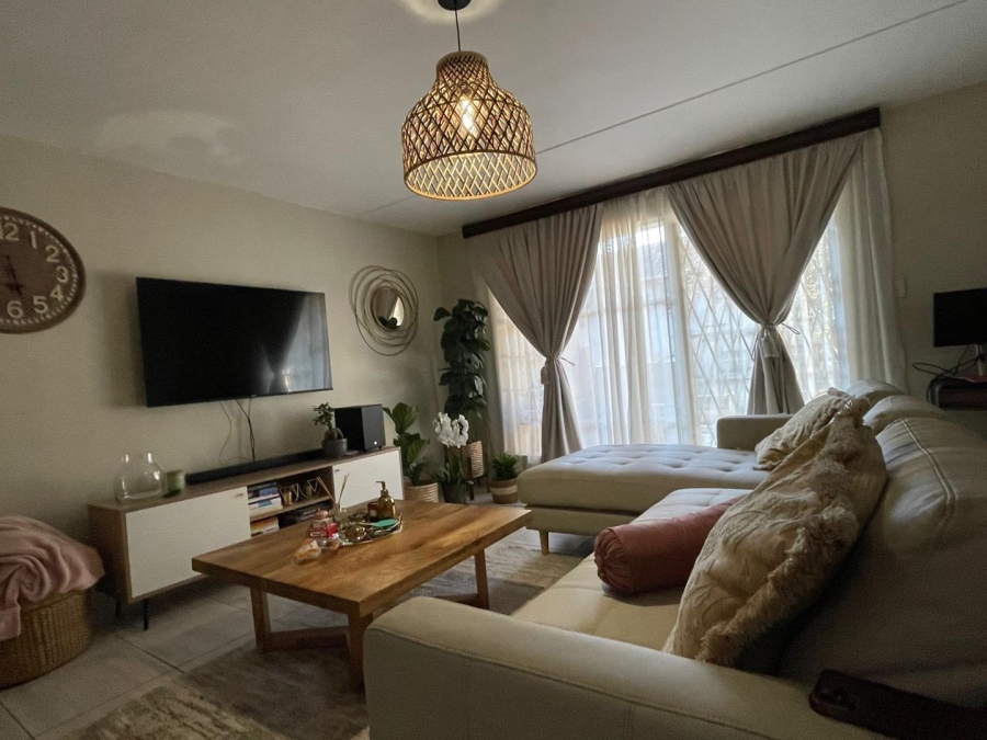 2 Bedroom Property for Sale in Paulshof Gauteng