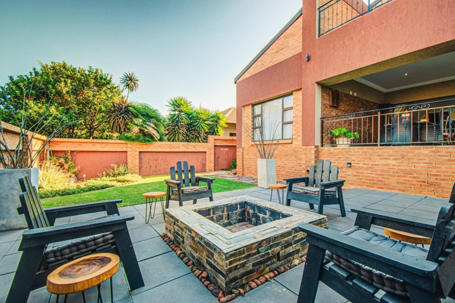 4 Bedroom Property for Sale in Ebotse Golf Estate Gauteng