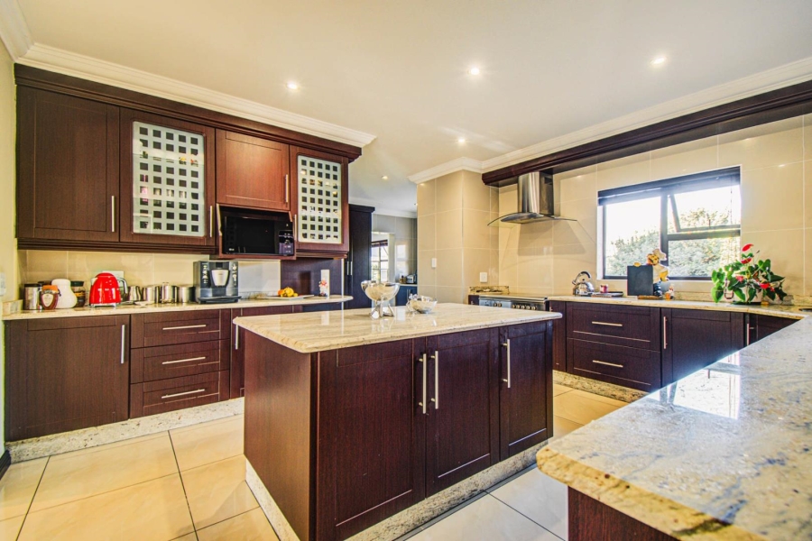 4 Bedroom Property for Sale in Ebotse Golf Estate Gauteng