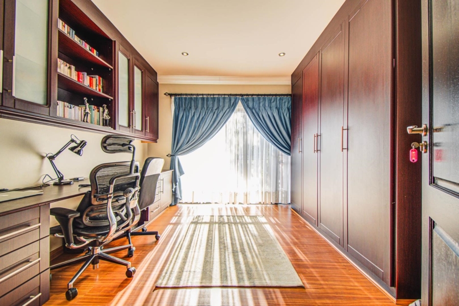 4 Bedroom Property for Sale in Ebotse Golf Estate Gauteng
