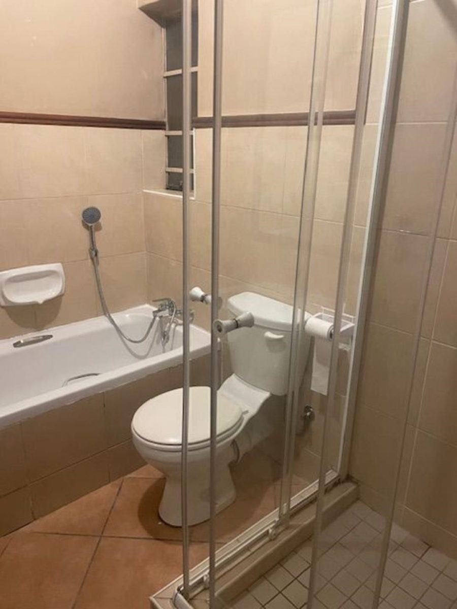 2 Bedroom Property for Sale in Noordwyk Gauteng