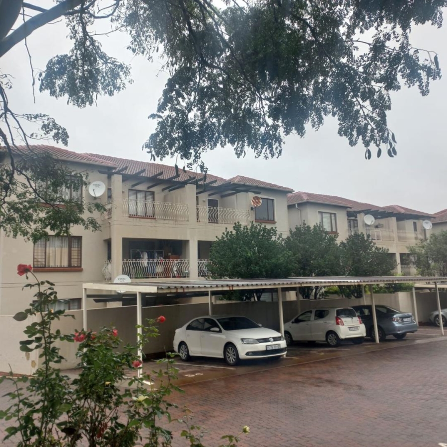 2 Bedroom Property for Sale in Sunninghill Gauteng