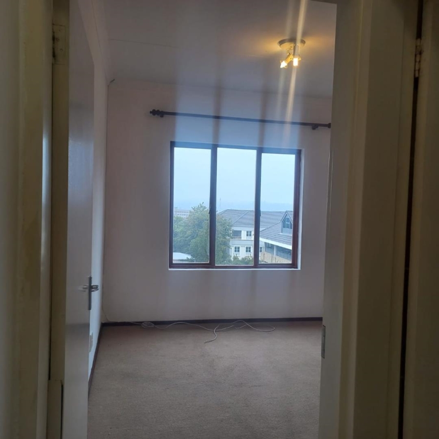 2 Bedroom Property for Sale in Sunninghill Gauteng