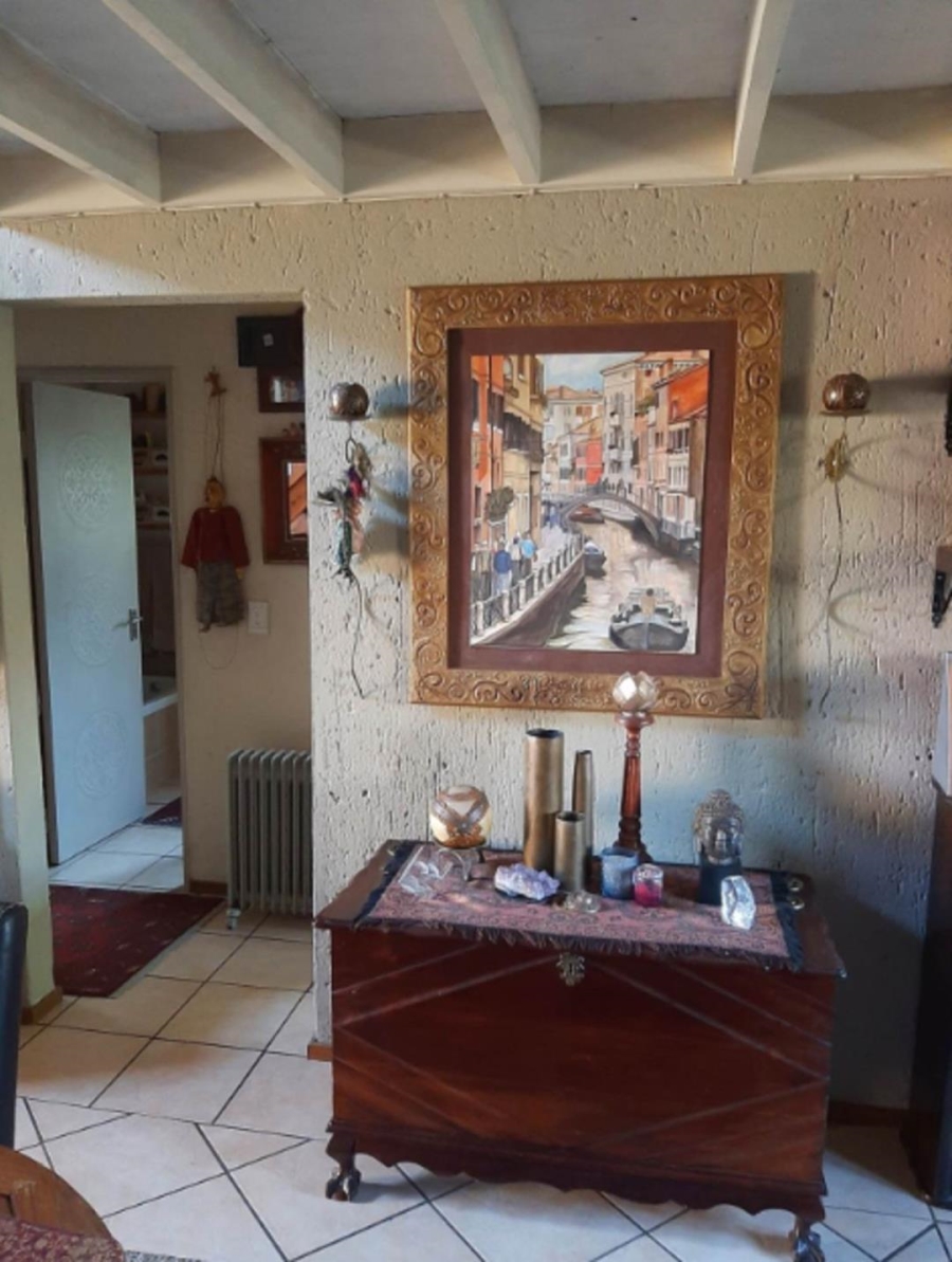2 Bedroom Property for Sale in Sunninghill Gauteng