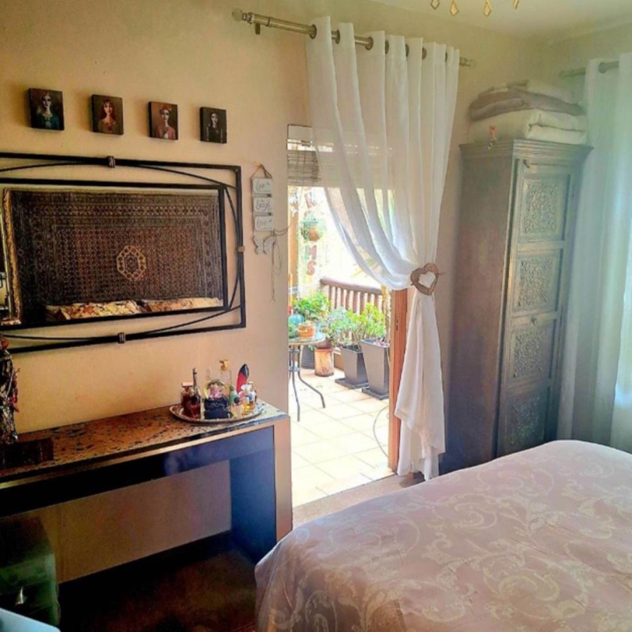 2 Bedroom Property for Sale in Sunninghill Gauteng