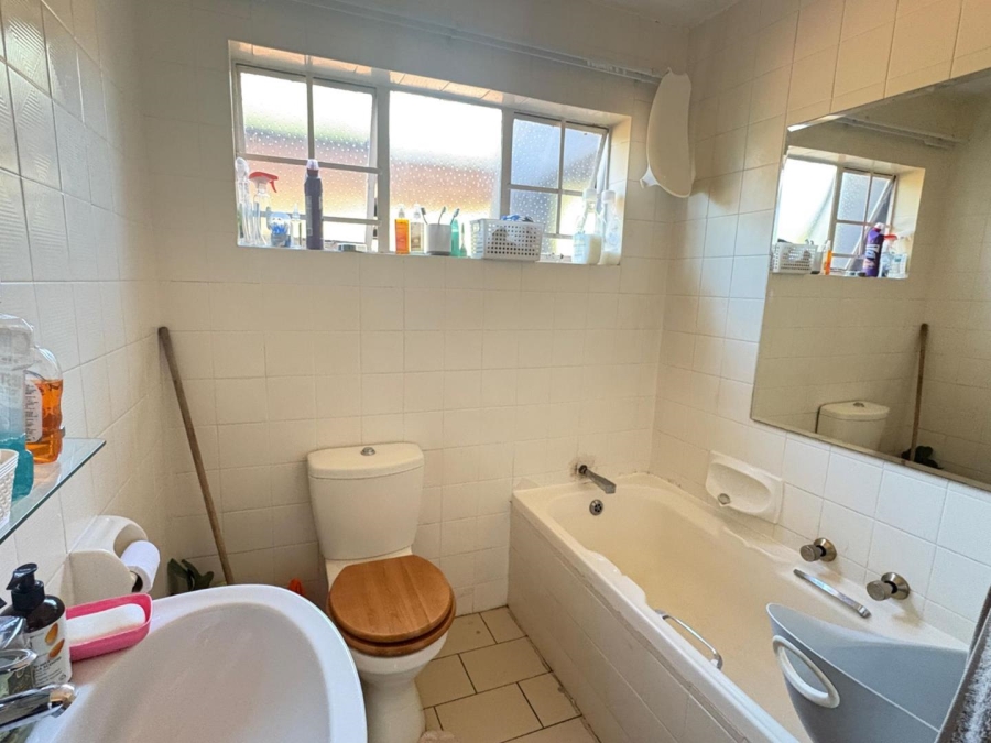 2 Bedroom Property for Sale in Northwold Gauteng