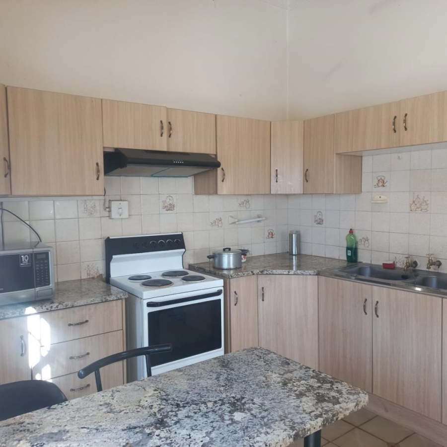 4 Bedroom Property for Sale in Orange Grove Gauteng