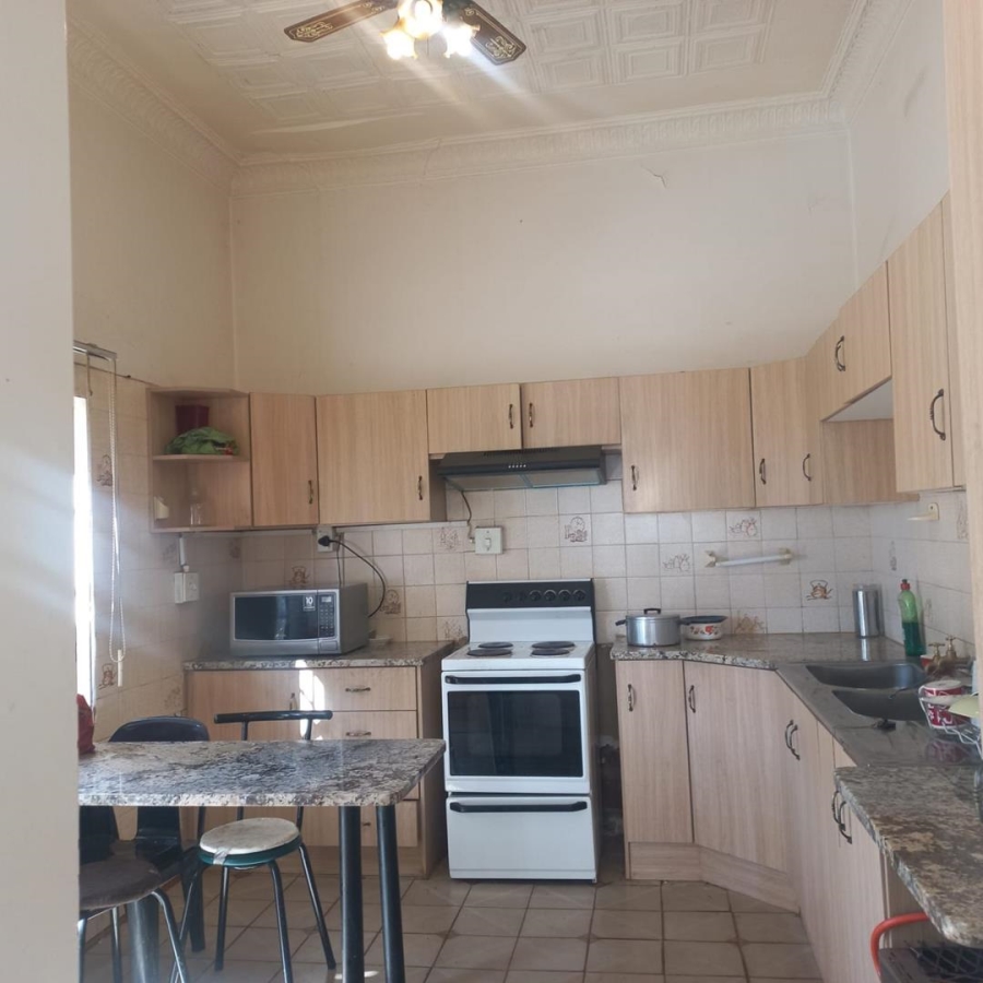 4 Bedroom Property for Sale in Orange Grove Gauteng