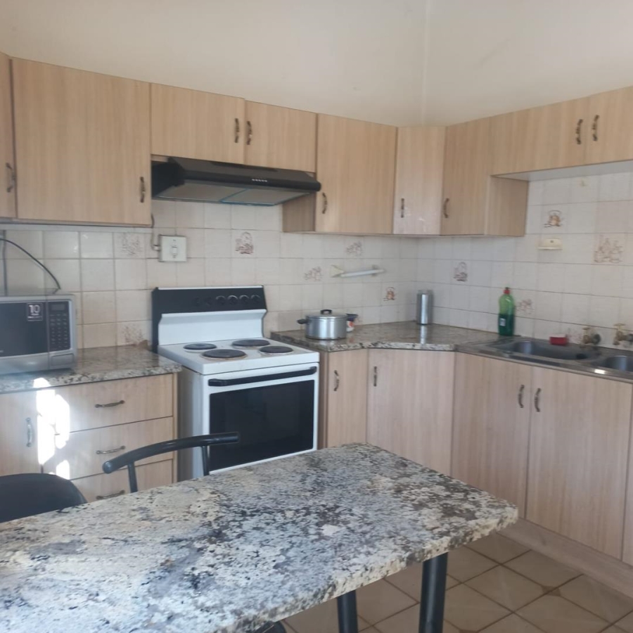 4 Bedroom Property for Sale in Orange Grove Gauteng