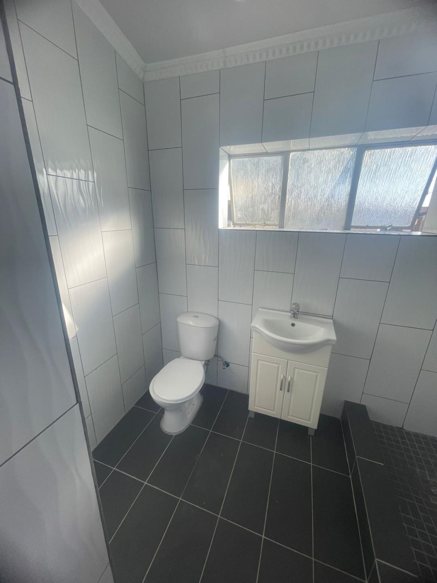 4 Bedroom Property for Sale in Orange Grove Gauteng