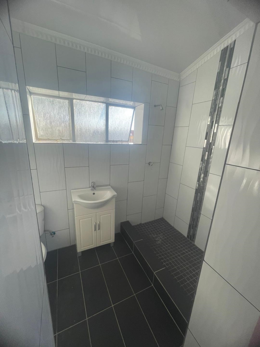 4 Bedroom Property for Sale in Orange Grove Gauteng