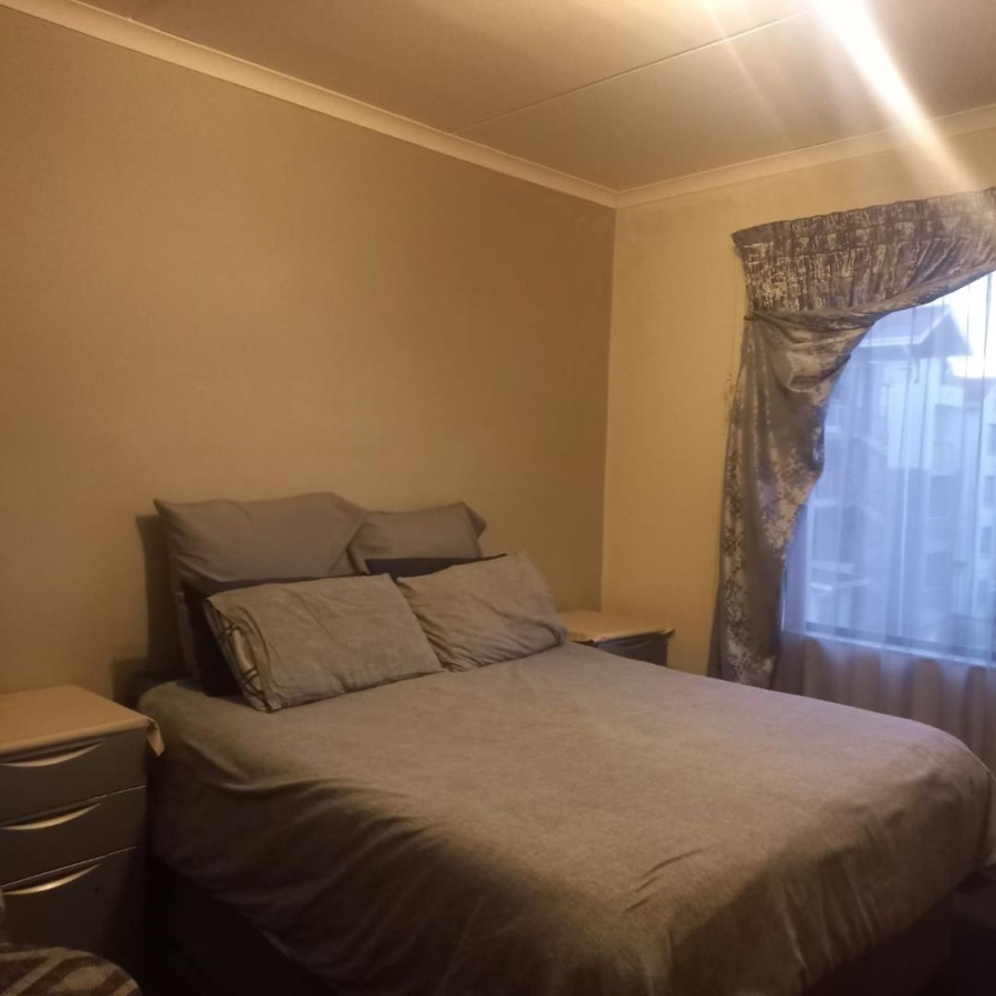 1 Bedroom Property for Sale in Modderfontein Gauteng