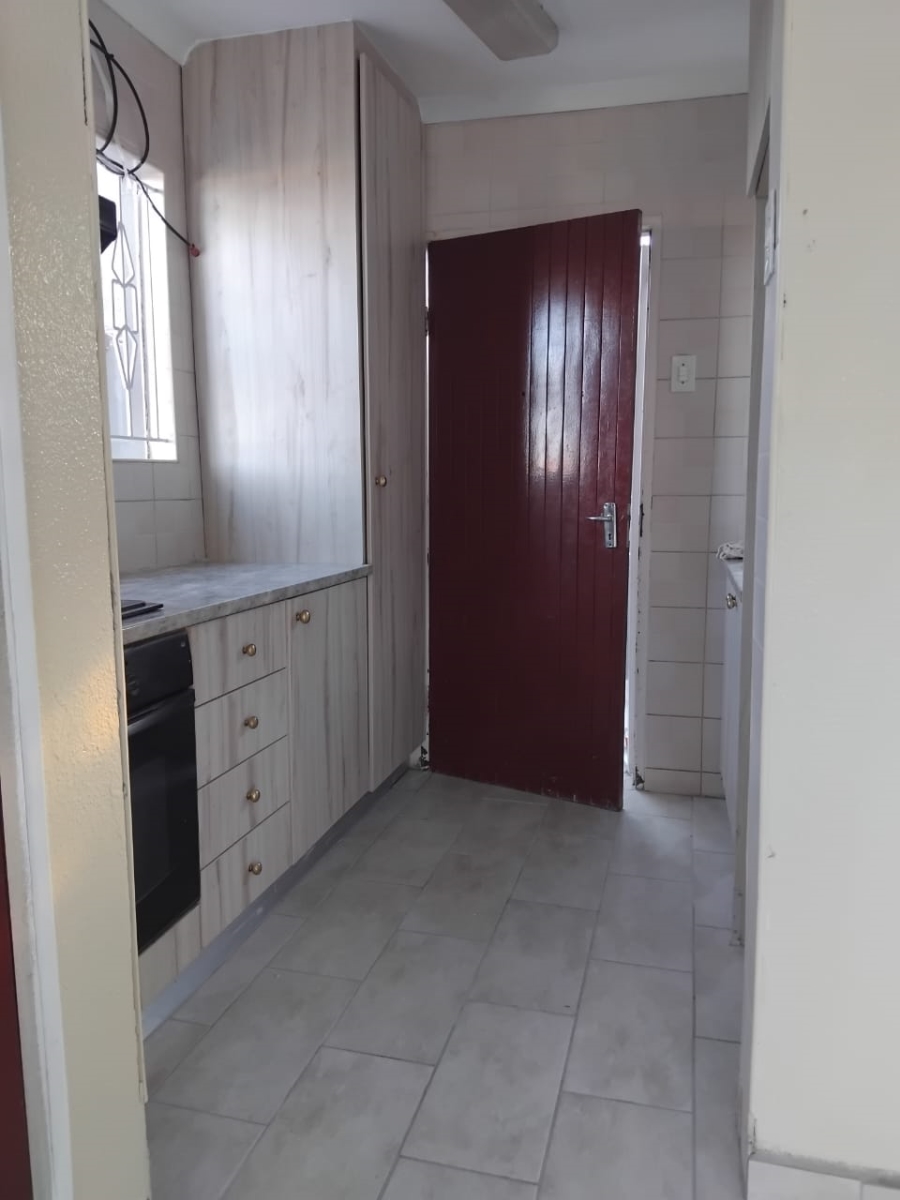 To Let 2 Bedroom Property for Rent in Naturena Gauteng