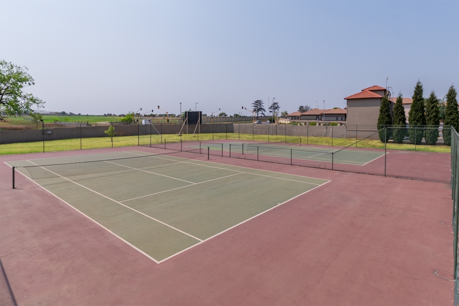 2 Bedroom Property for Sale in Parkrand Gauteng