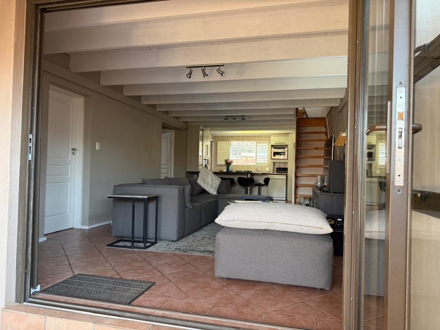 To Let 2 Bedroom Property for Rent in Allens Nek Gauteng