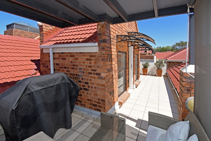 2 Bedroom Property for Sale in Morningside Gauteng