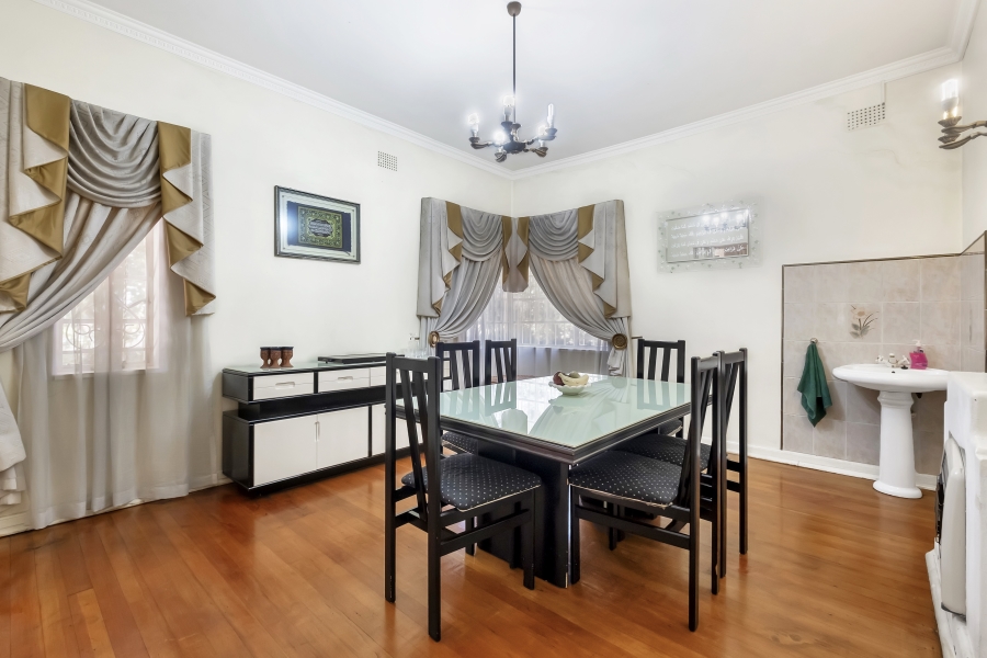 4 Bedroom Property for Sale in Greenside Gauteng