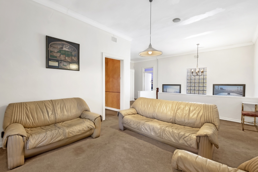 4 Bedroom Property for Sale in Greenside Gauteng