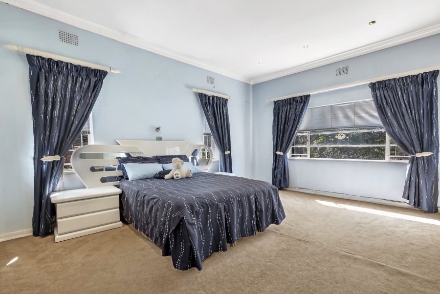 4 Bedroom Property for Sale in Greenside Gauteng