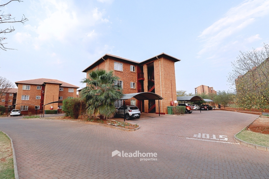 2 Bedroom Property for Sale in Annlin-wes Gauteng