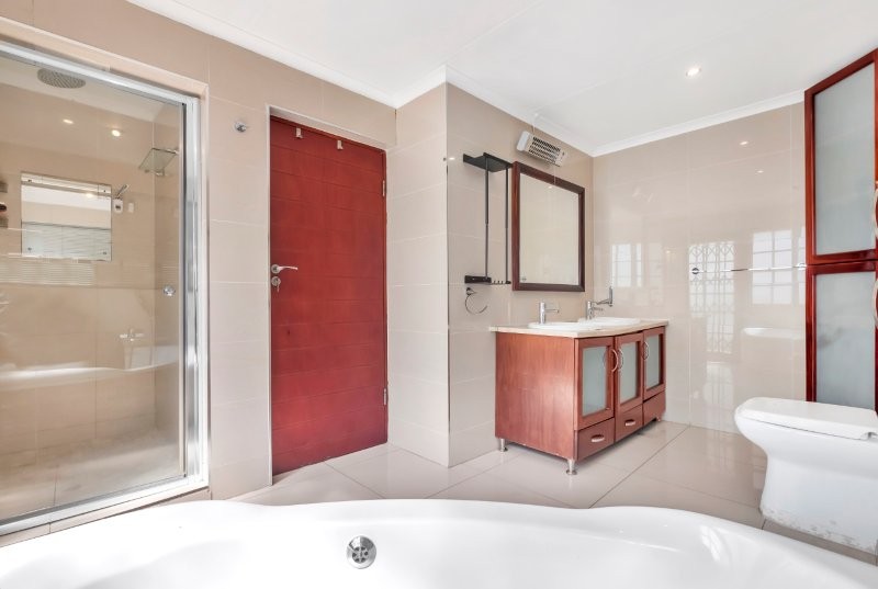 4 Bedroom Property for Sale in Auckland Park Gauteng