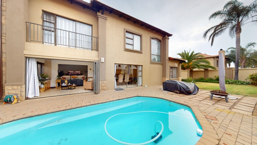 3 Bedroom Property for Sale in Bartlett Gauteng